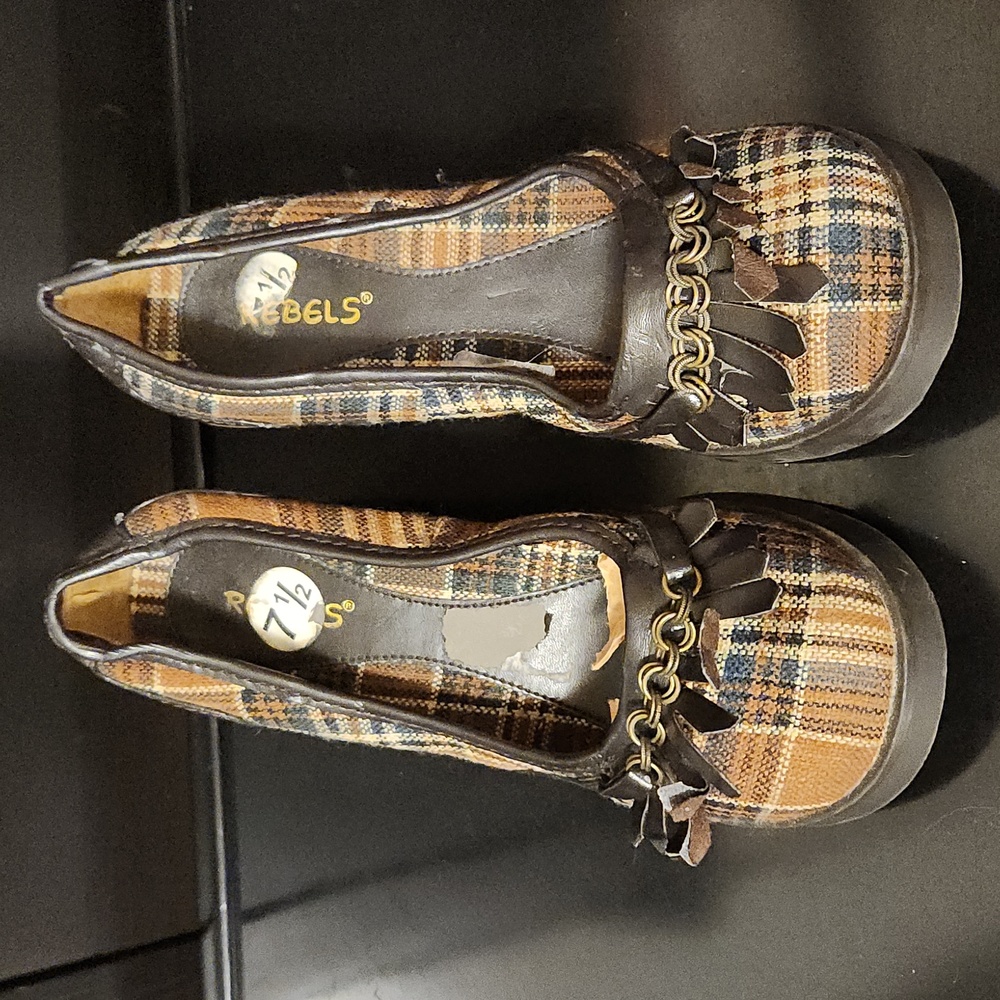 Rebels Brown Plaid Shoes